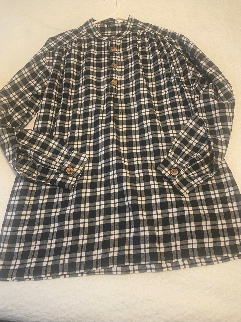 J. Peterman Black and White Plaid Tunic Top